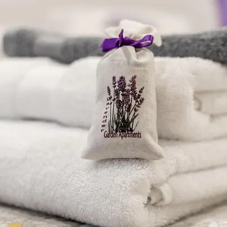 Lavender Pensión 3*