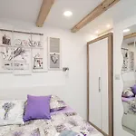 Lavender 3*