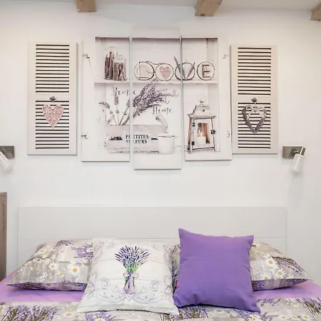 Lavender Guest house 3*