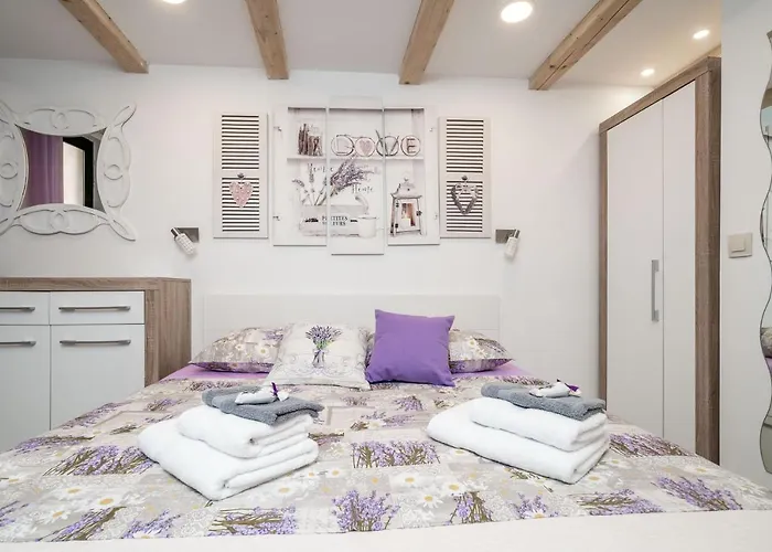 Lavender Dubrownik