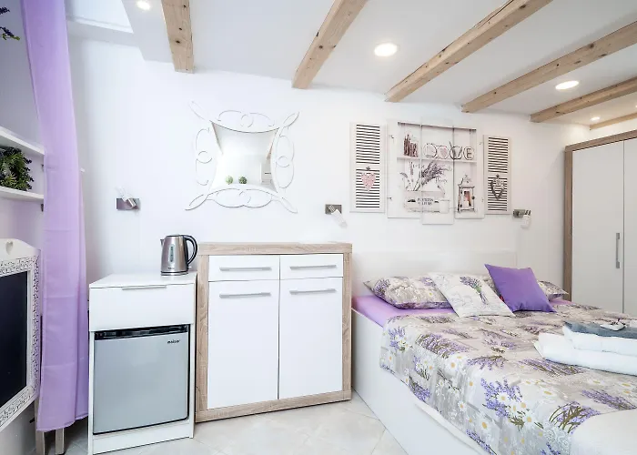 Guest house Lavender 3*